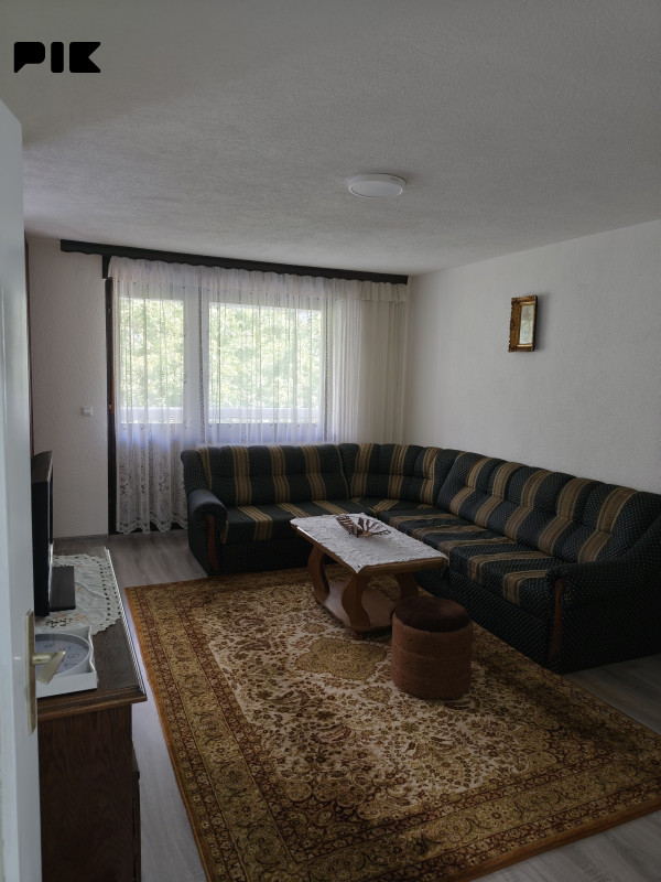 Stan Tuzla 64m2 6