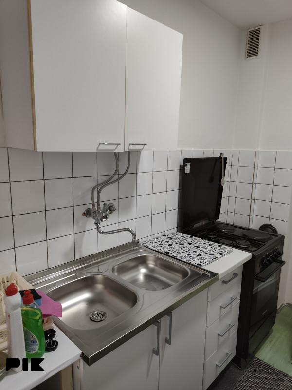 Stan Tuzla 64m2 9