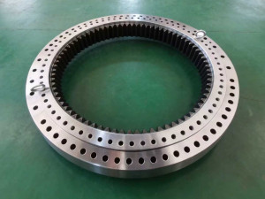 OKRETNI VIJENAC 81N4-01020 HYUNDAI R140LC 7 R140W 7