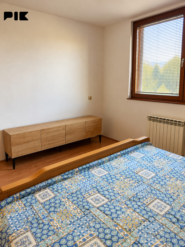 Trosoban stan 76m2 Dobrinja C5 balkon 2 sprat 5
