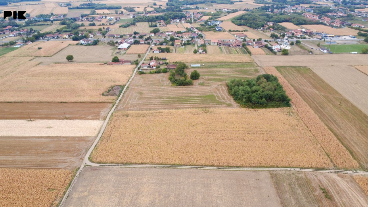 Zemljište Bijeljina-Ljeskovac 6