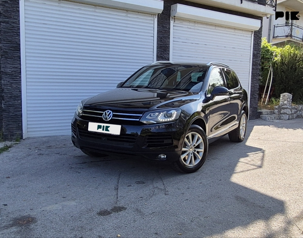 TOUAREG 3.0 TDI*4X4*KUKA*ALUFELGE*NAVI*PDC*XENON
