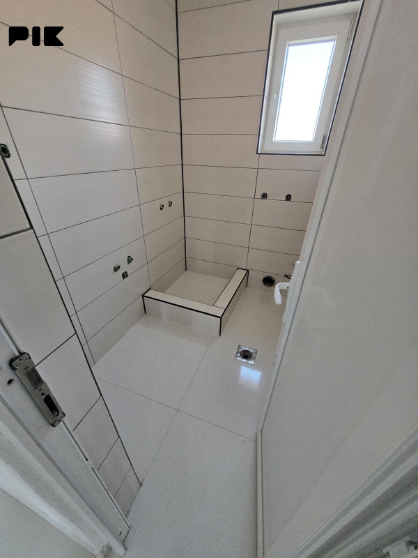 Poslovni prostor na atraktivnoj lokaciji - Kakanj 8