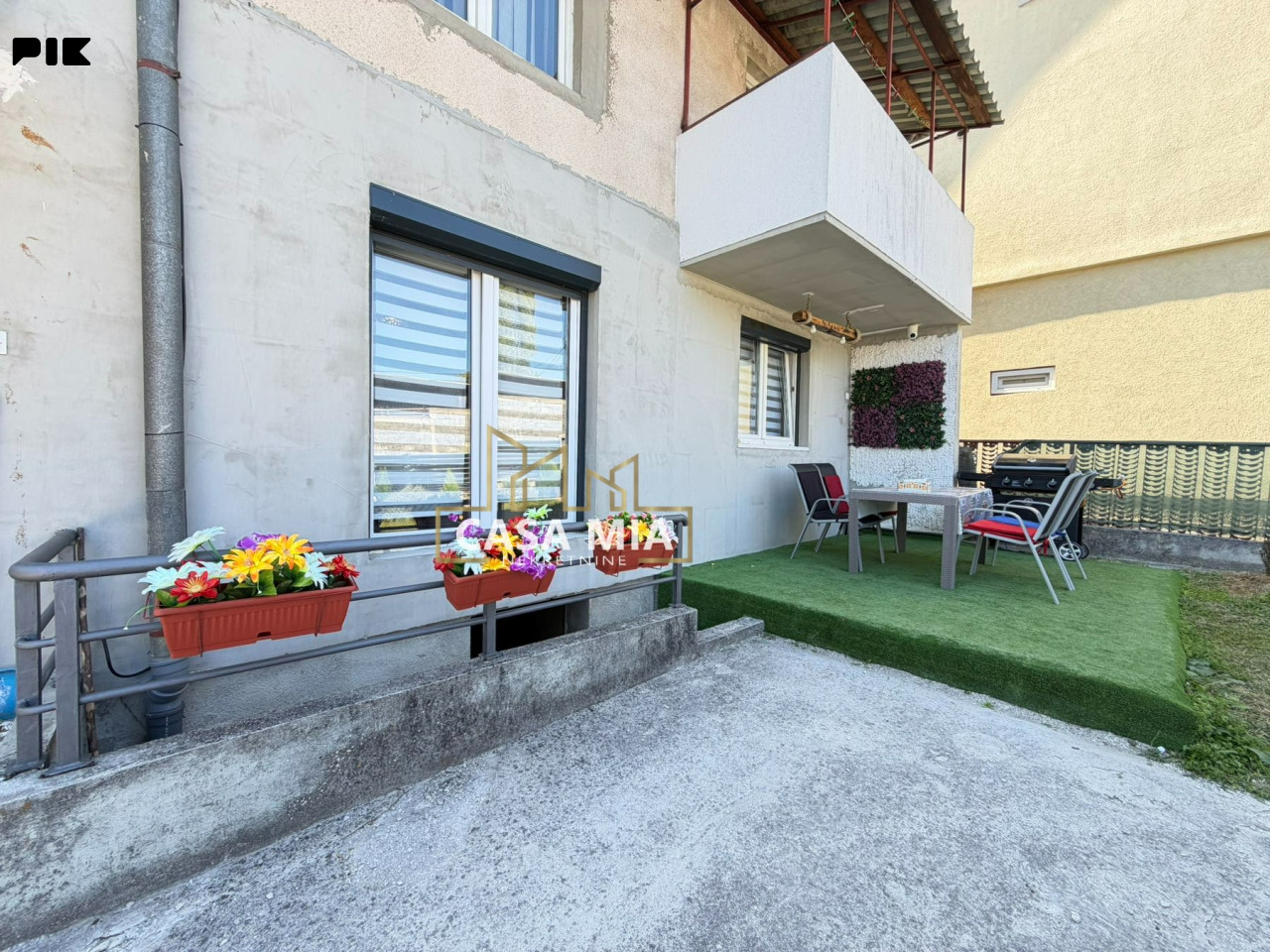 CASA MIA / Trosoban stan / 60 m2 / Šip / Centar 20