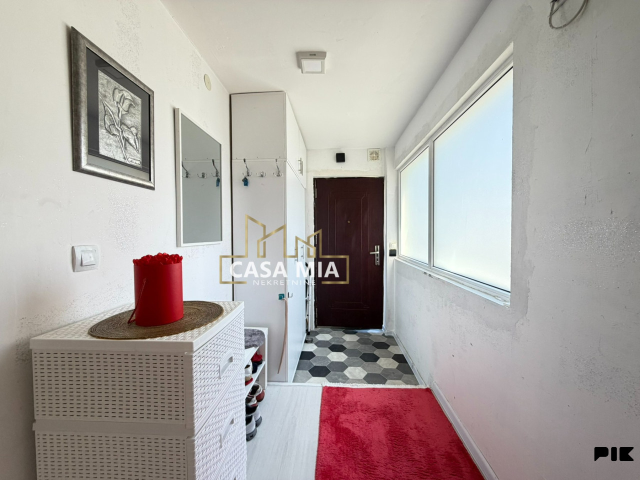 CASA MIA / Trosoban stan / 60 m2 / Šip / Centar 19