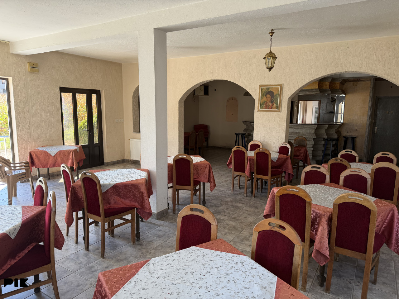 Poslovni prostor Lopare 8
