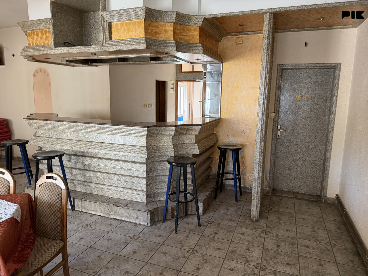 Poslovni prostor Lopare 9