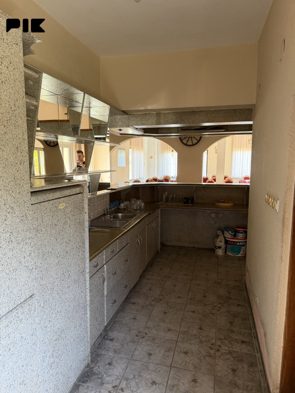 Poslovni prostor Lopare 13