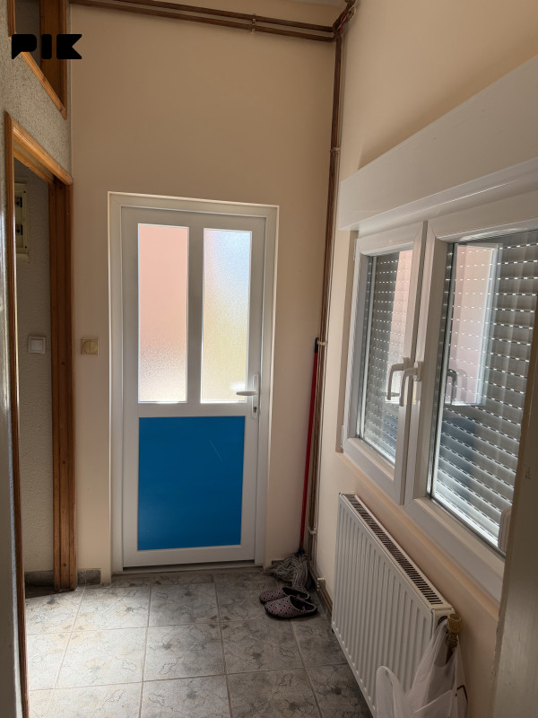 Poslovni prostor Lopare 16
