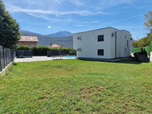 Moderna nova vila sa bazenom photo 4