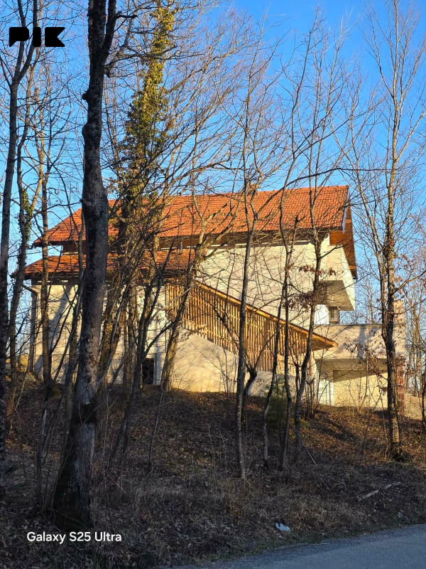 Kuća Bosanska Krupa 2