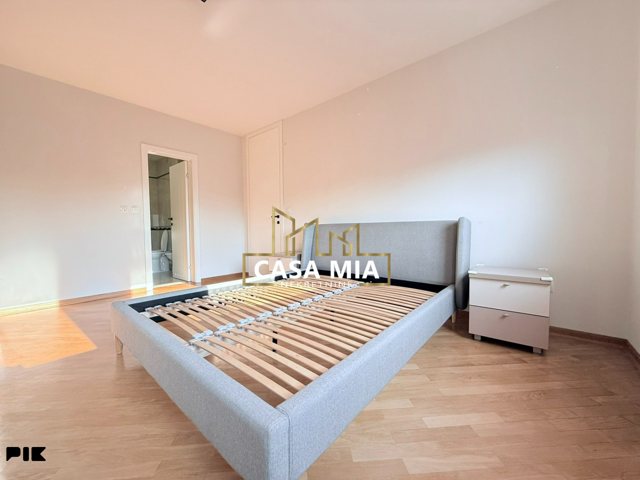 CASA MIA / Trosoban stan / 111m2 / Skenderija / Centar 14