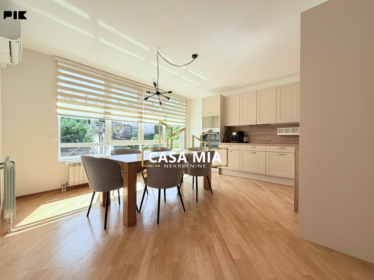 CASA MIA / Trosoban stan / 111m2 / Skenderija / Centar 5