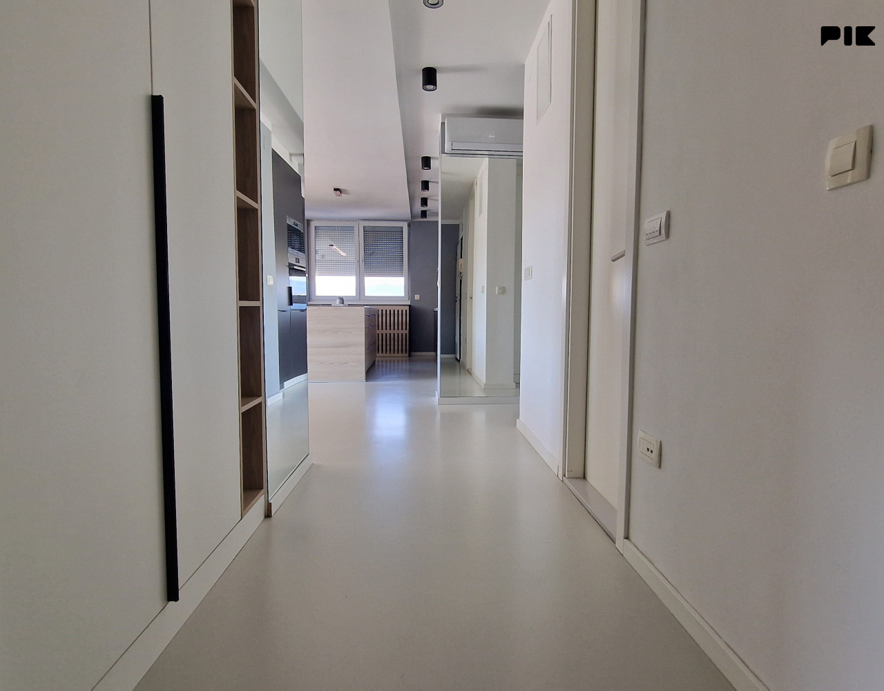 Trosoban stan - Grbavica - Novo Sarajevo, 85m2 8