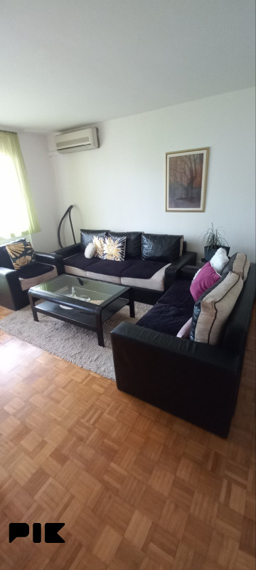 PRODAJE SE Stan Mostar 40m2 +4M2 Balkon,   kon mob.063 294 161