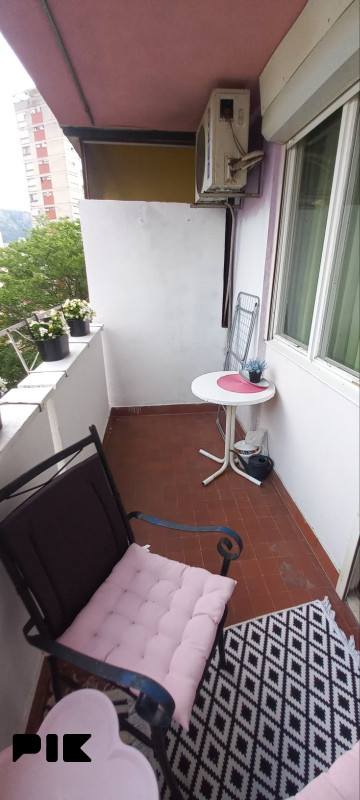 PRODAJE SE Stan Mostar 40m2 +4M2 Balkon,   kon mob.063 294 161 11