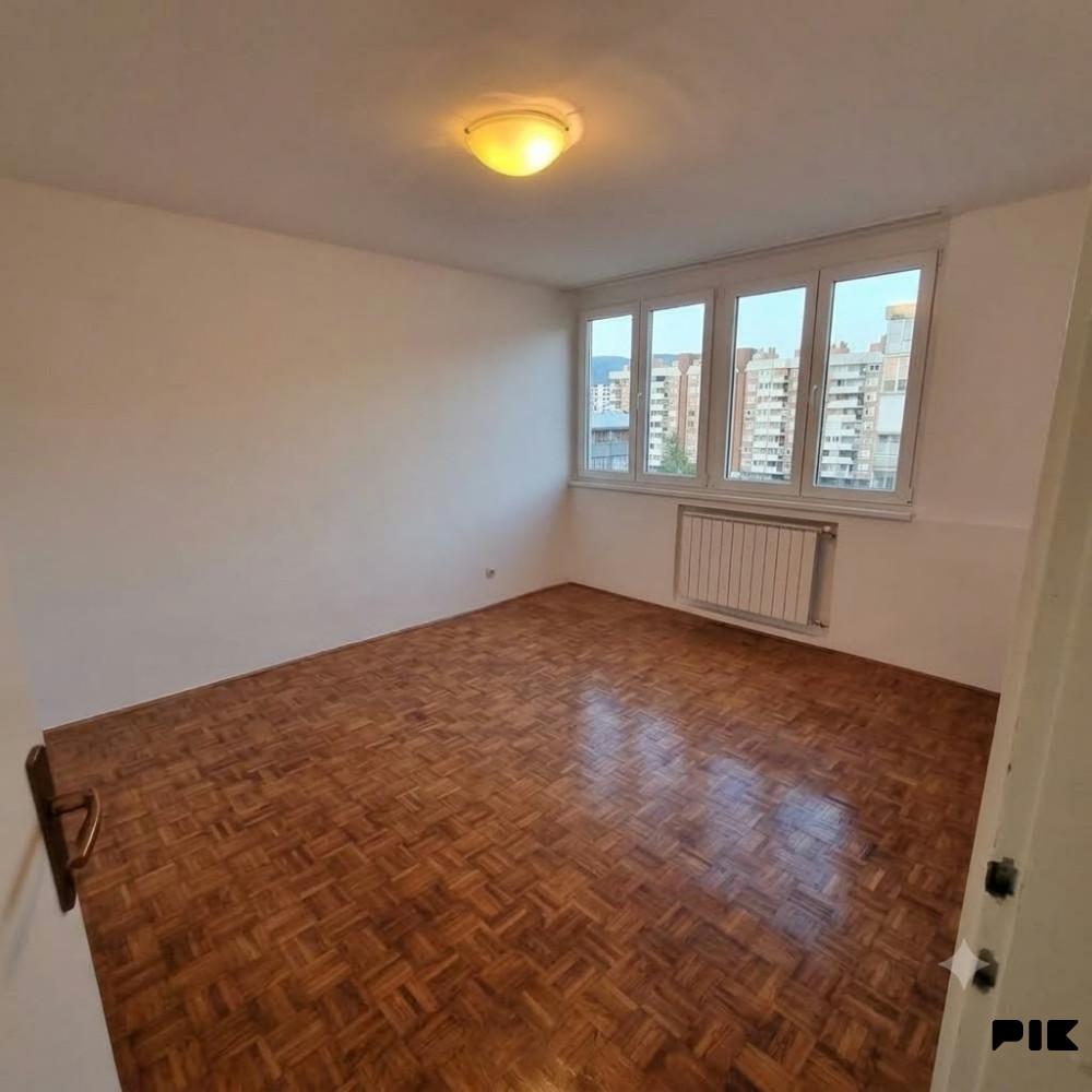 CAPITAL/ Stan Hrasno/ Porodice Ribar/ 53m2/ 6.sprat-lift photo 3