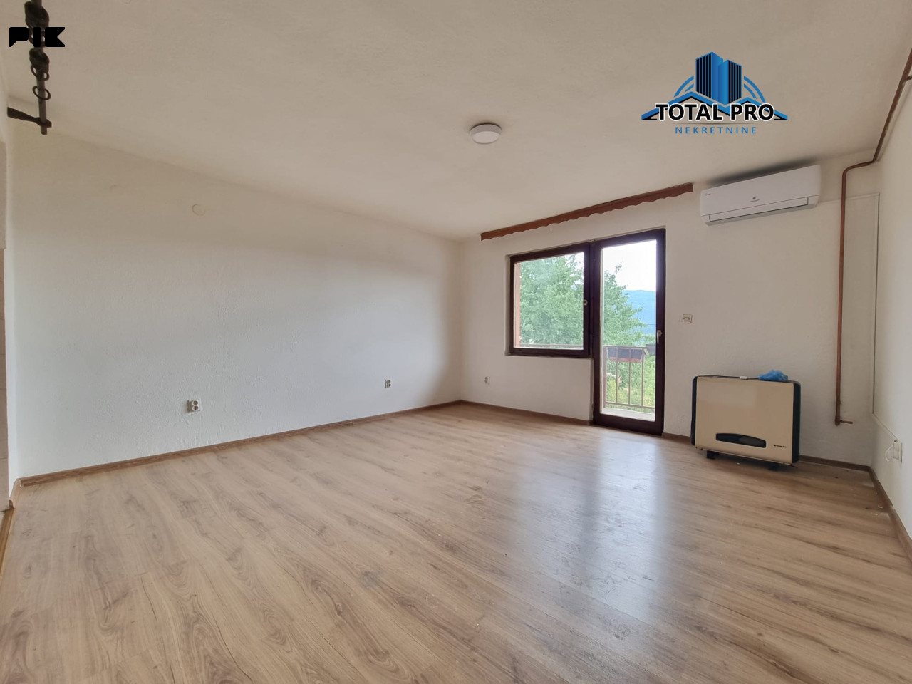 TOTAL PRO/ Trosoban stan u kući 84 m2 /  Vogošća 2
