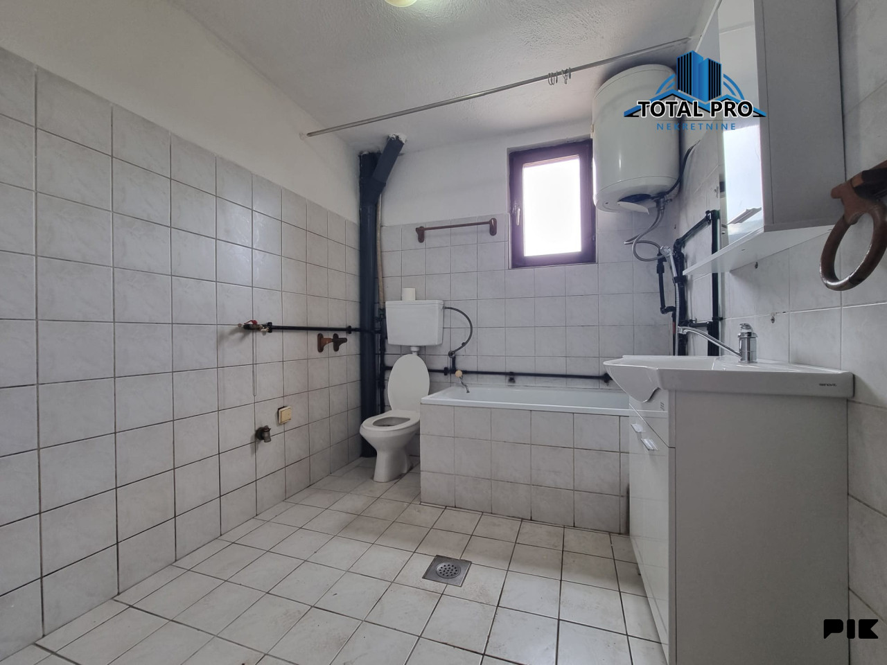 TOTAL PRO/ Trosoban stan u kući 84 m2 /  Vogošća 16