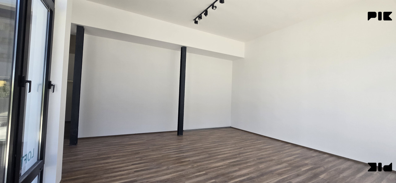 SJAJAN POSLOVNI PROSTOR 363 m2, ODLIČNA LOKACIJA 11