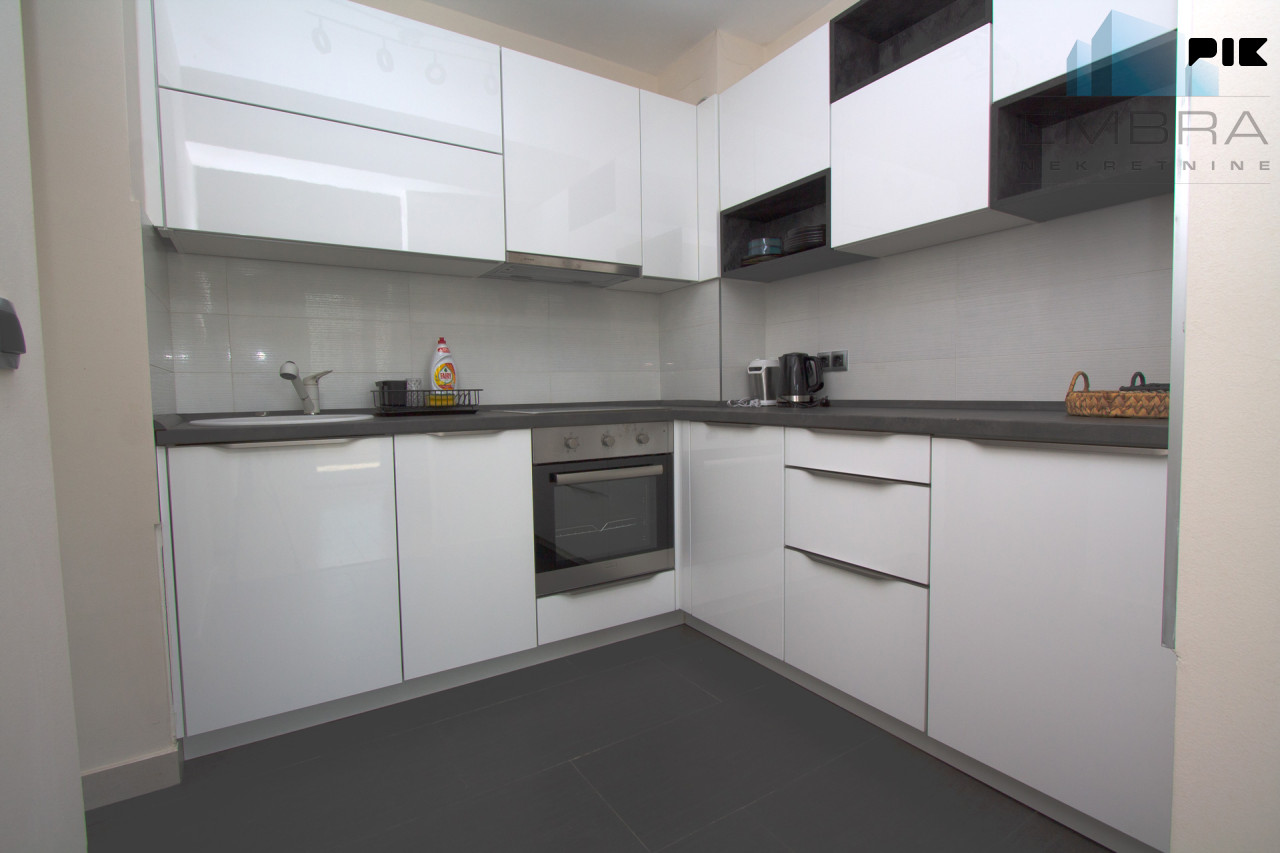 EMBRA najam: Trosoban Penthouse, Nova Otoka, Novi Grad. 4