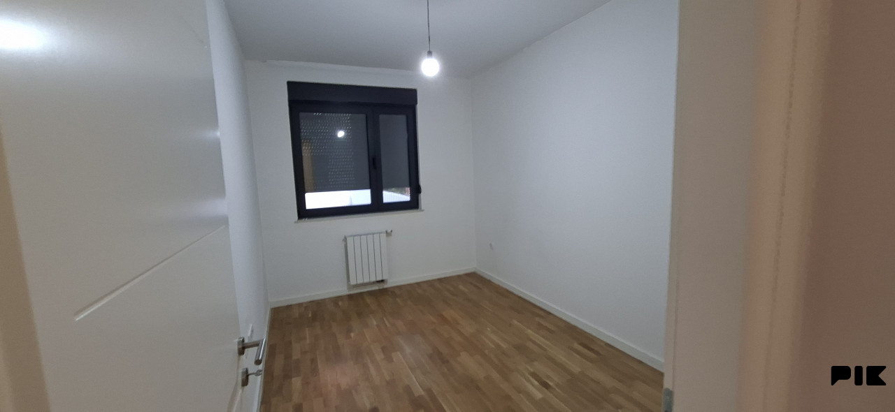 Stan Banja Luka 90m2 5