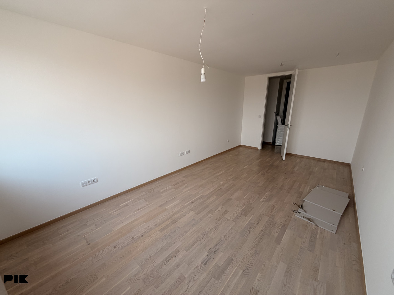 UNIKOD - Stan 90 m2 + parking - Sarajevo Tower [Iznajmljivanje] 12