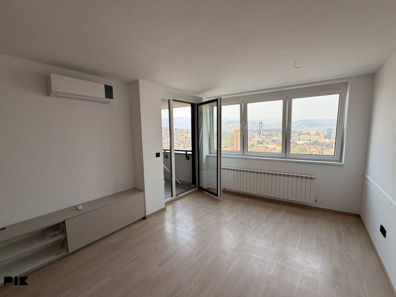 UNIKOD - Stan 90 m2 + parking - Sarajevo Tower [Iznajmljivanje] 21