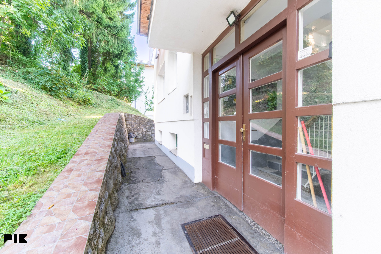 PROPERTIZE | NAJAM | Stan 51 m2 | Višnjik, Centar 12