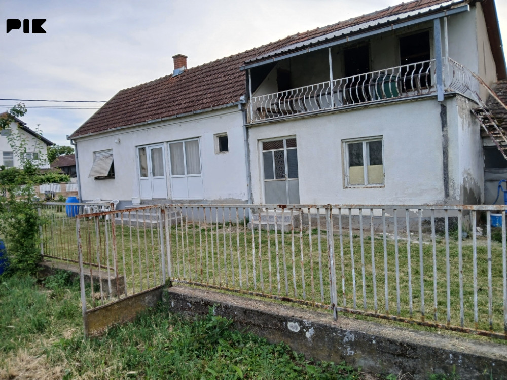 Kuća Bijeljina selo Medjasi 3