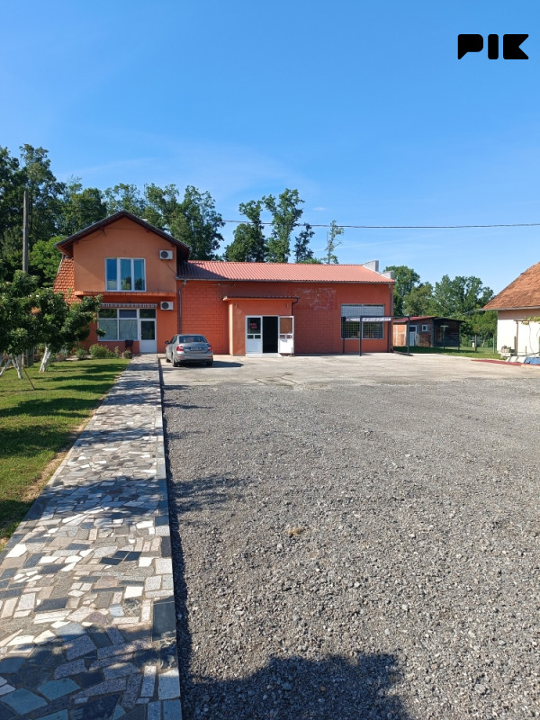 Skladišta i hale Brčko 061-168-241
