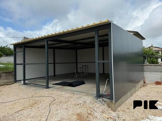 Metalna garaza , montazna garaza , carport , nadstrešnica