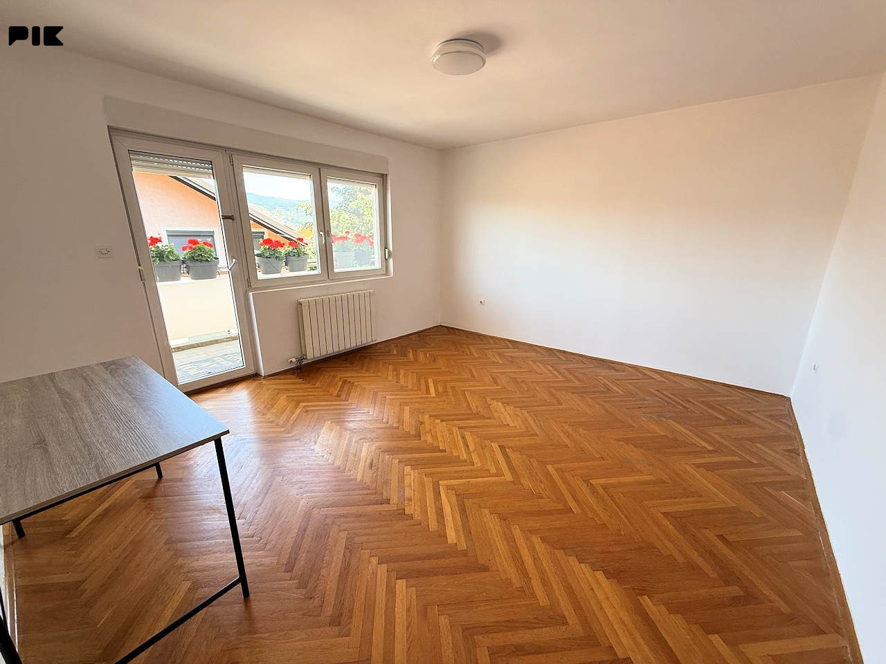 Ekskluzivna rezidencijalna kuća sa 1.750 m2 9