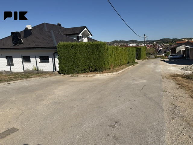 Zemljište Parcela za kucu u Velika Kladuša 650-700m2 9