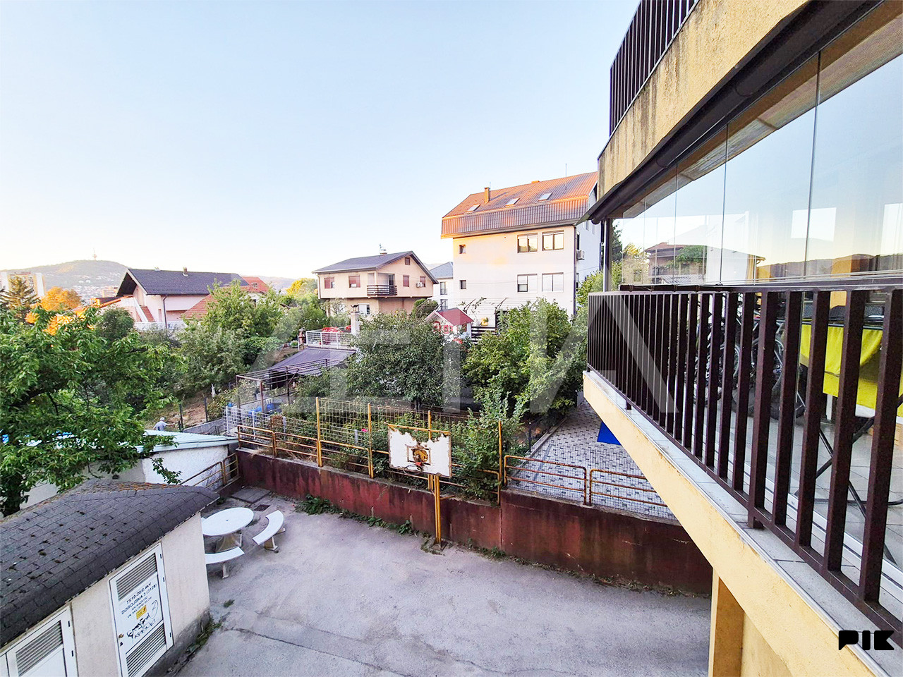Renovirana garsonjera i garaža, Novo Sarajevo - ZettaNekretnine 6