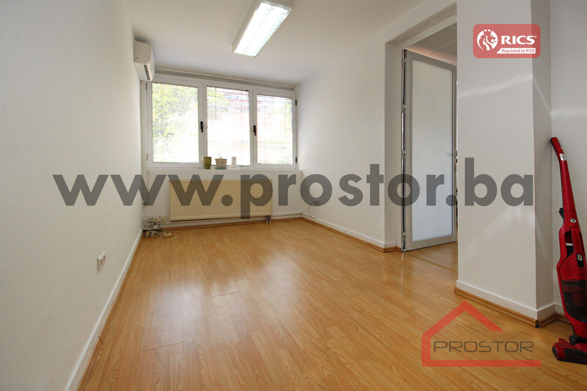 PROSTOR izdaje: Poslovni prostor, Paromlinska