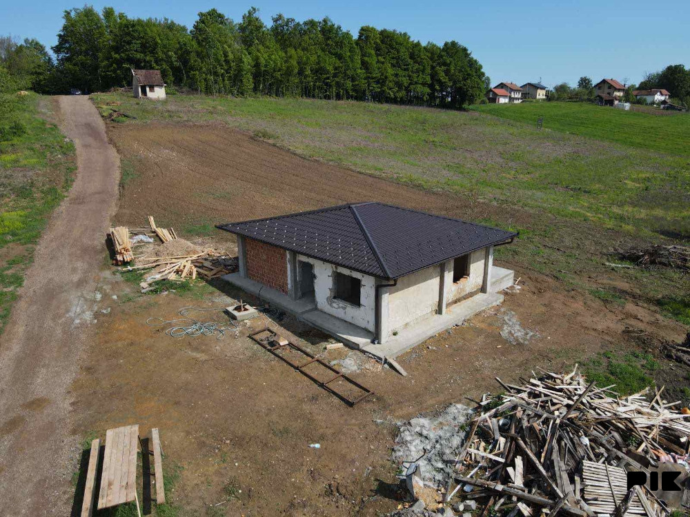 Vikendica Laktaši na prodaju 7