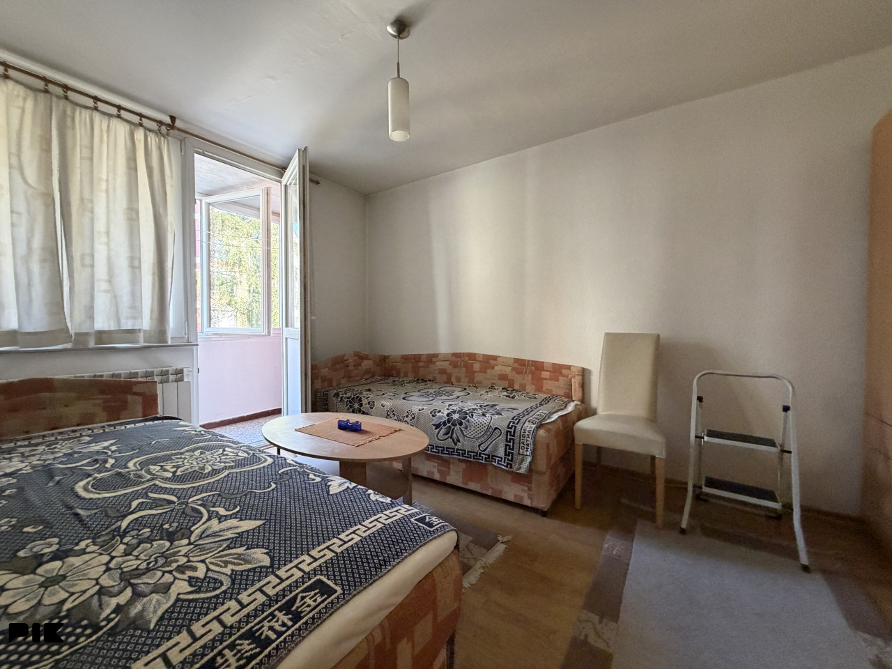 Trosoban renoviran stan 86 m2 Pejton Ilidža prvi sprat 15