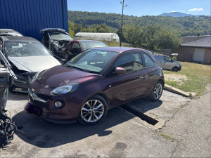 Opel adam 1.2b 2013g dijelovi