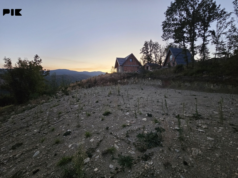 Zemljište Plac Istočno Sarajevo Vikend naselje Klisac 1470m2 4