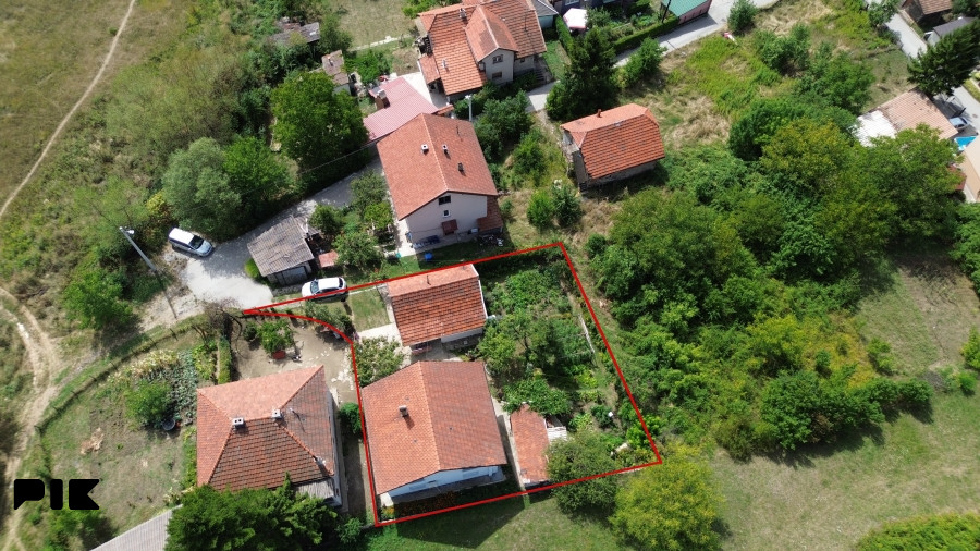 Dvospratna kuća u Peharama, Zenica 5