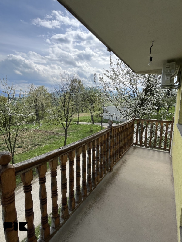Useljiva kuća - Vitez - Ahmići - 180m2 kuća, 550 m2 okućnica 8