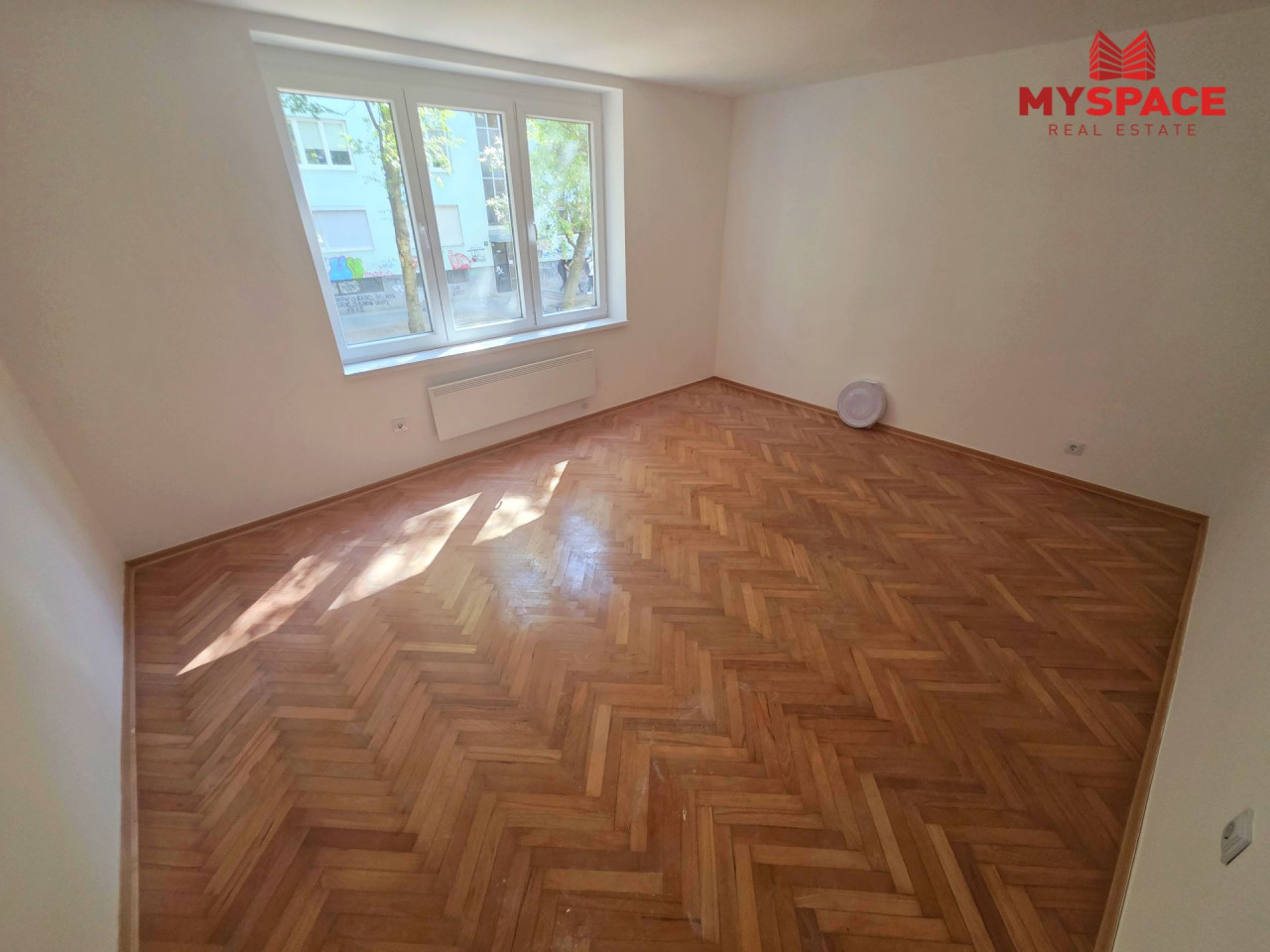 MY SPACE/ Stan/ Grbavica/ RENOVIRAN/ 47 m2 photo 4