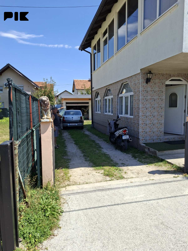 Kuća ilidža 236m2 4
