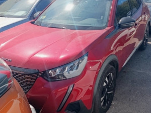 (U DOLASKU) Peugeot 2008 1.5 dizel 96 kw ALLURE oprema