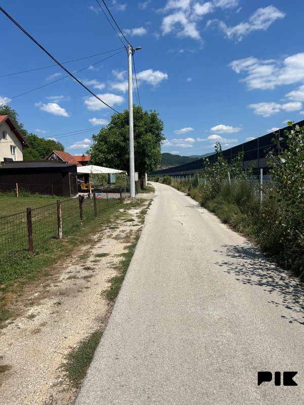 PRODAJE SE - Kuća 140 m2 sa zemljištem 4082 m2 - Kadarići Ilijaš 3