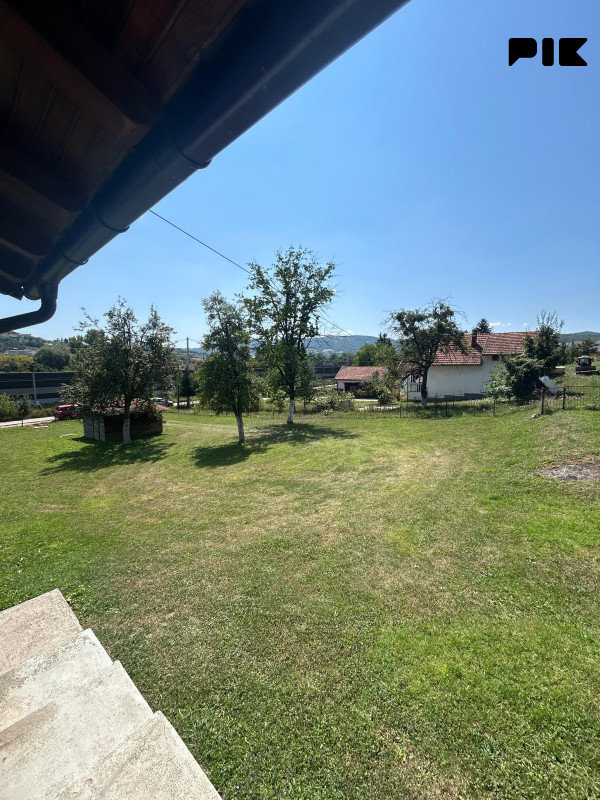 PRODAJE SE - Kuća 140 m2 sa zemljištem 4082 m2 - Kadarići Ilijaš 5