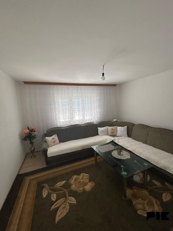 PRODAJE SE - Kuća 140 m2 sa zemljištem 4082 m2 - Kadarići Ilijaš 17