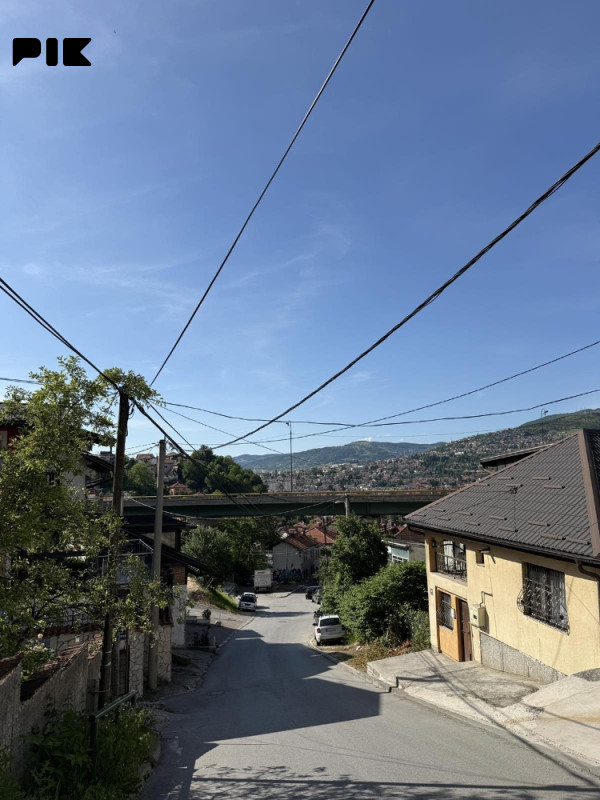 Stan sa dvorištem Stari Grad 5