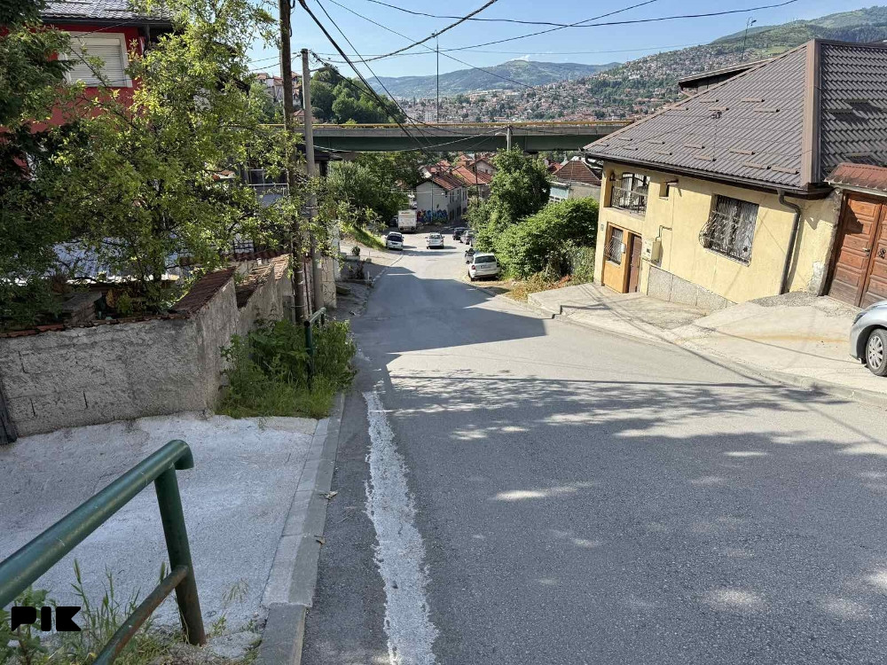 Stan sa dvorištem Stari Grad 6